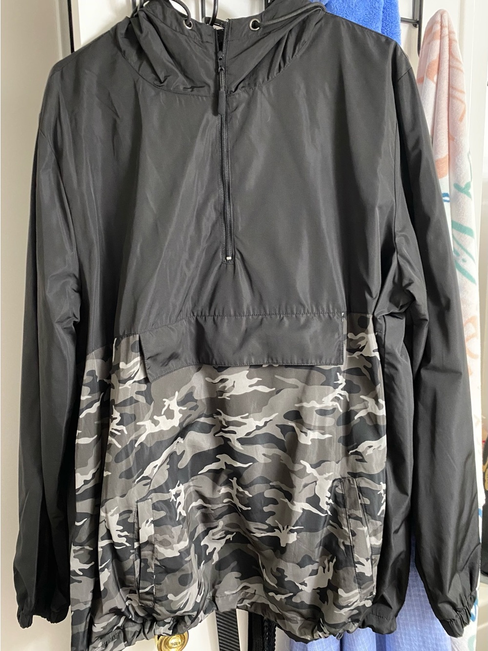 Hot Topic Black Hooded Windbreaker with Gray Camo Panel